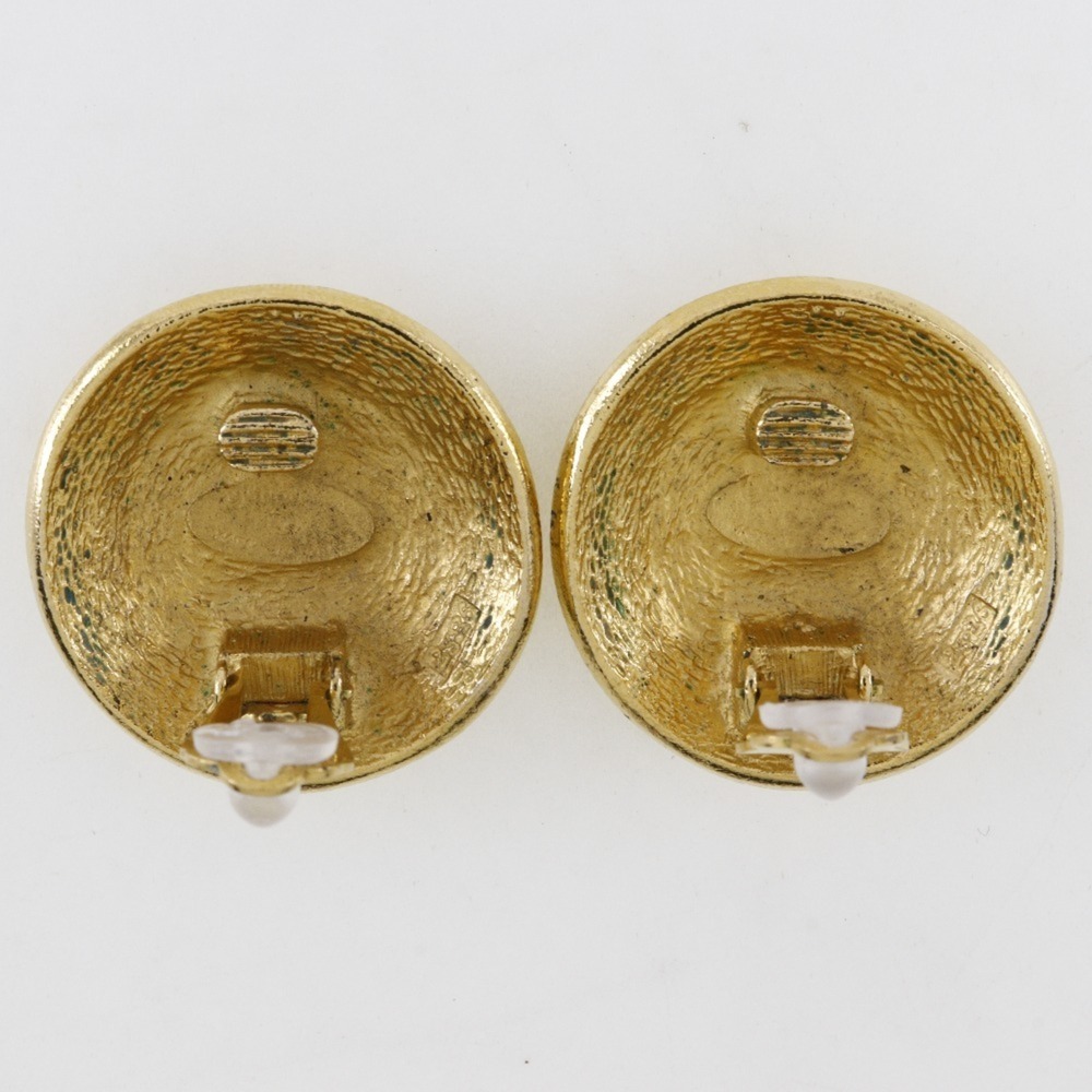 CHANEL Authentic Gold Logo Earrings - Picture 4 of 10